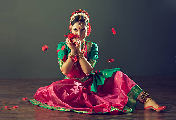 Kuchipudi mudras and steps